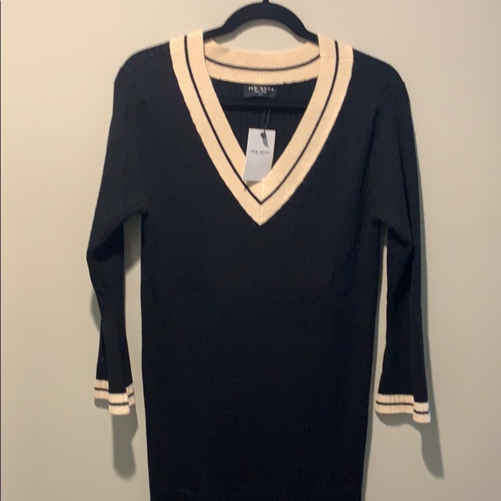 Few Moda, Sweater bell sleeved dress, Large